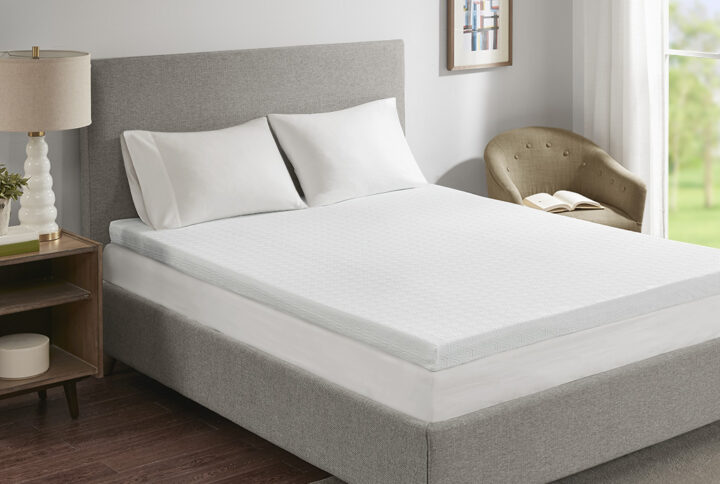 3" Gel Memory Foam with 3M Cover Mattress Topper in White From Sleep Philosophy