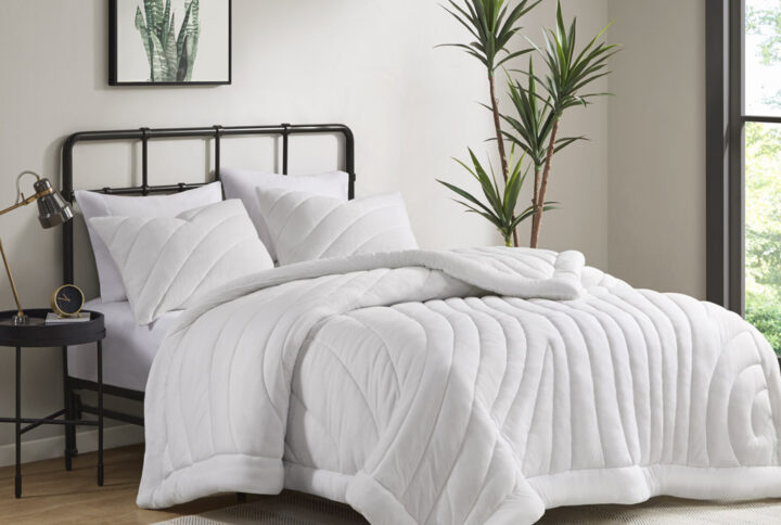 Juniper Poly Jersey Puffy Comforter Set in White From Urban Habitat