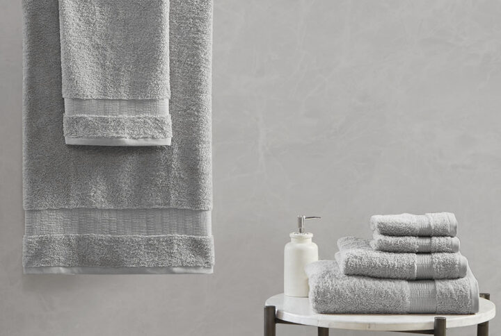 Luce 100% Egyptian Cotton 6 Piece Towel Set in Grey From Madison Park Signature