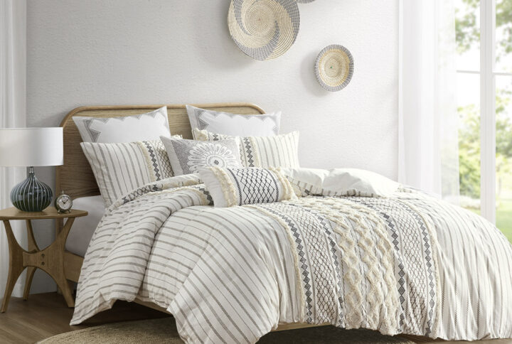 Imani Cotton Printed Duvet Cover Set with Chenille in Ivory From INK+IVY