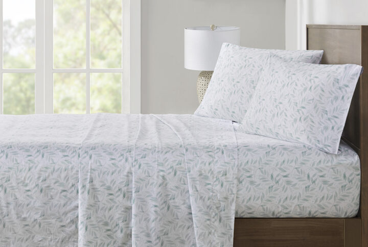 200 Thread Count Printed Cotton Sheet Set in Green Leaves From Madison Park Essentials