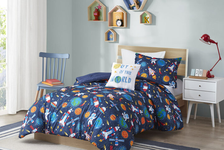 Jason Outer Space Comforter Set in Multi From Mi Zone Kids