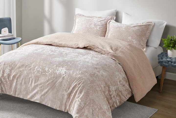 Mira Crushed Velvet Sherpa Reversible Comforter Set in Blush From Intelligent Design