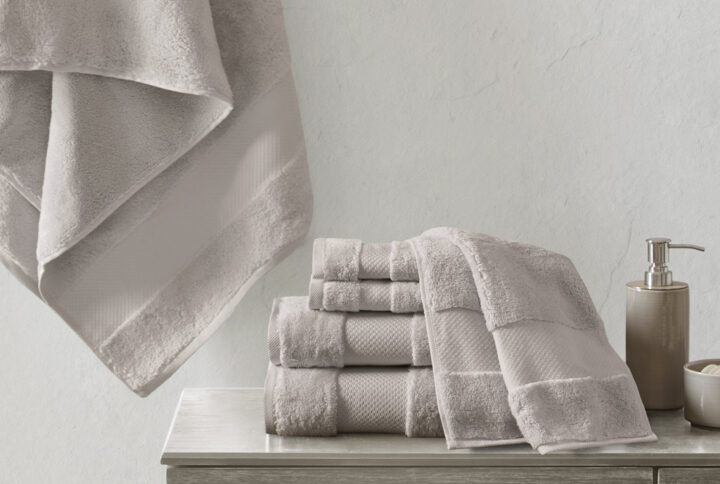 Turkish Cotton 6 Piece Bath Towel Set in Taupe From Madison Park Signature