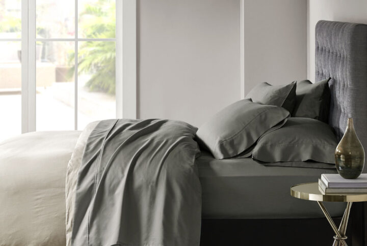 800 Thread Count Cotton Blend Sateen Sheet Set in Charcoal From Madison Park