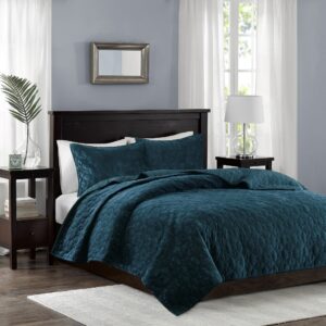 Harper 3 Piece Velvet Quilt Set in Teal From Madison Park