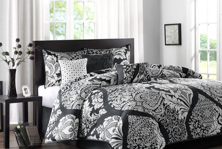 Vienna 7 Piece Cotton Printed Comforter Set in Black From Madison Park