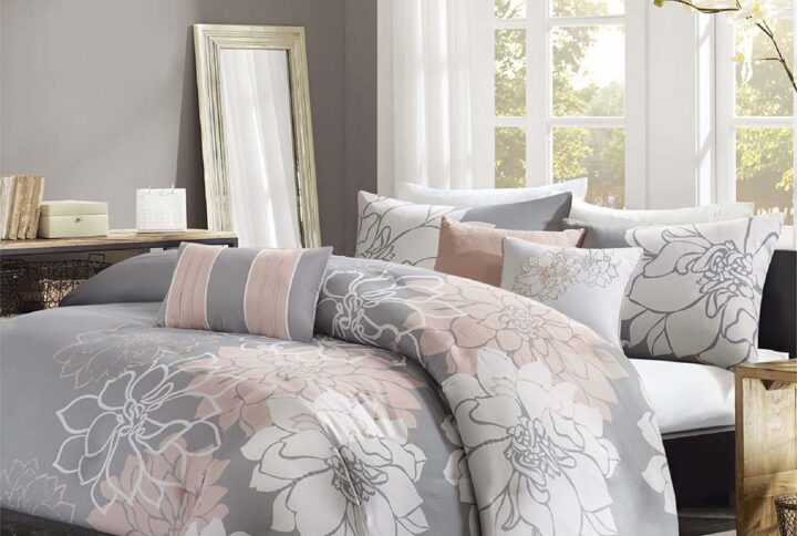 Lola 6 Piece Printed Duvet Cover Set in Grey/Peach From Madison Park