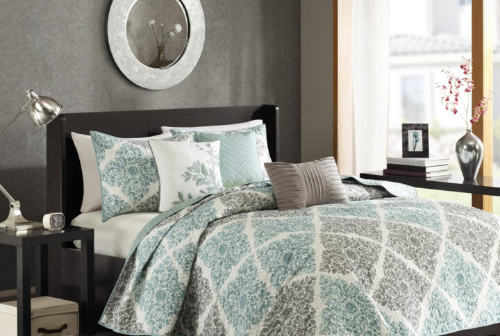 Claire 6 Piece Printed Quilt Set with Throw Pillows in Aqua From Madison Park