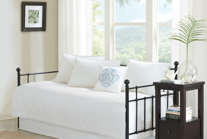 Quebec 6 Piece Reversible Daybed Cover Set in White From Madison Park