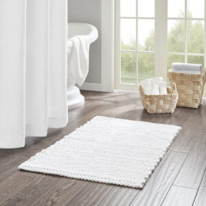 Lasso 100% Cotton Chenille Chain Stitch Rug in White From Madison Park