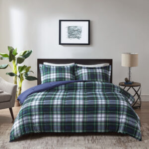 Parkston 3M Scotchgard Down Alternative All Season Comforter Set in Navy From Madison Park Essentials