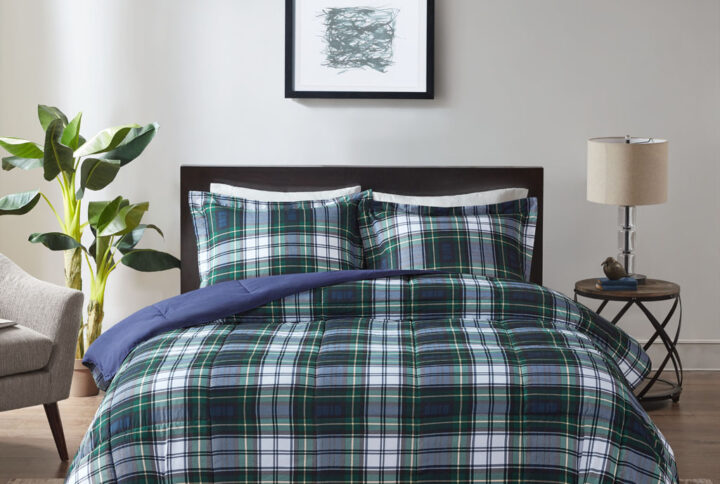 Parkston 3M Scotchgard Down Alternative All Season Comforter Set in Navy From Madison Park Essentials