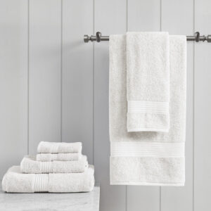 Organic 6 Piece Organic Cotton Towel Set in White From Madison Park