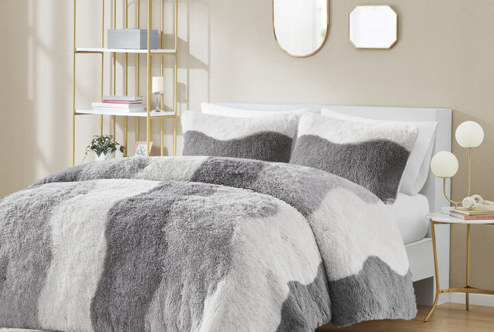 Cassie Ombre Shaggy Faux Fur Comforter Set in Grey From Intelligent Design