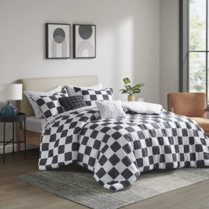 Miley Checkered Comforter Set in Black/White From Intelligent Design