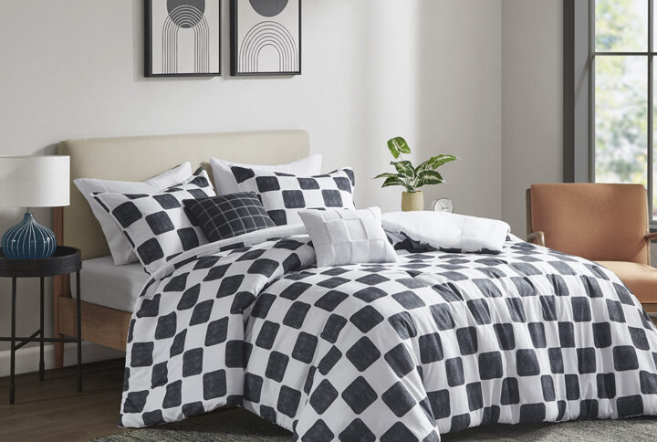 Miley Checkered Comforter Set in Black/White From Intelligent Design