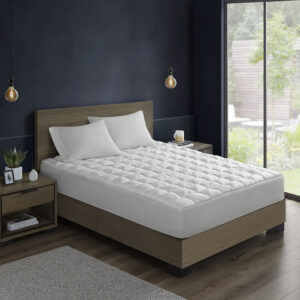 Dream Puff Overfilled Down Alternative Mattress Pad in White From Intelligent Design