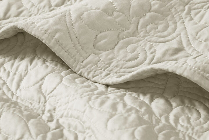 Quebec Oversized Quilted Throw in Ivory From Madison Park