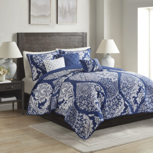 Vienna 6 Piece Printed Cotton Quilt Set with Throw Pillows in Indigo From Madison Park