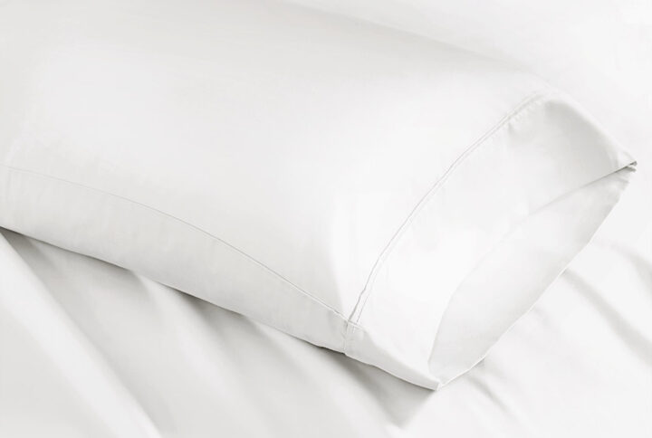 1500 Thread Count Cotton Blend 2 PC Pillowcases in White From Madison Park