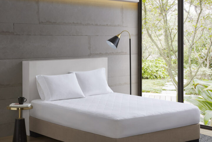 All Natural Cotton Percale Quilted Mattress Pad in White From Sleep Philosophy