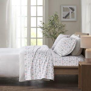 Cozy Flannel Printed Sheet Set in Pink/Grey Snowflakes From True North by Sleep Philosophy