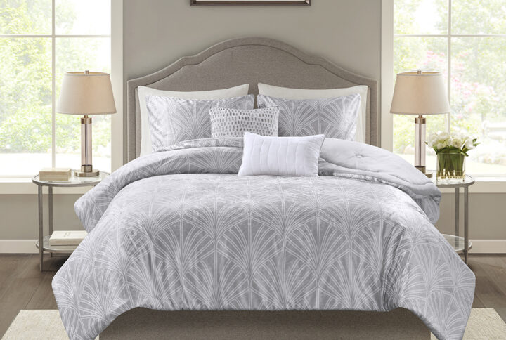 Kiona 5 Piece Crushed Velvet Comforter Set in Silver From Beautyrest