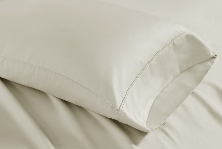 1500 Thread Count Cotton Blend 2 PC Pillowcases in Ivory From Madison Park