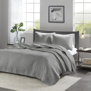 Keaton 3 Piece Quilt Set in Grey From Madison Park