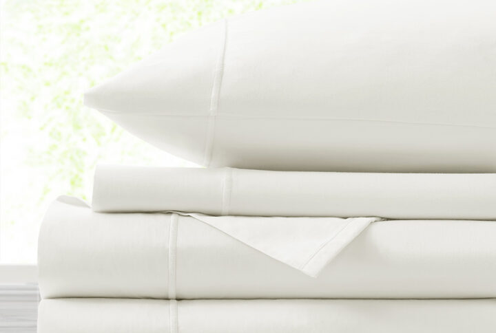 Luxury Egyptian 500TC Cotton Sheet Set in White From Croscill