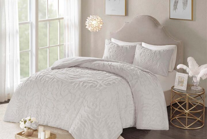 Laetitia 3-Piece Tufted Cotton Chenille Medallion Comforter Set in Grey From Madison Park