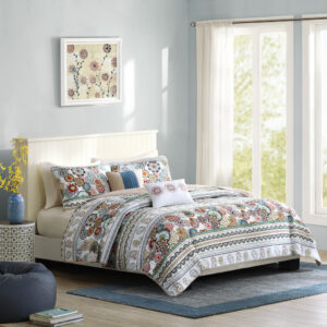 Tamira Reversible Quilt Set with Throw Pillows in Multi From Intelligent Design