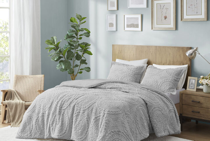 Arya Embroidered Medallion Faux Fur Ultra Plush Comforter Mini Set in Grey From Madison Park