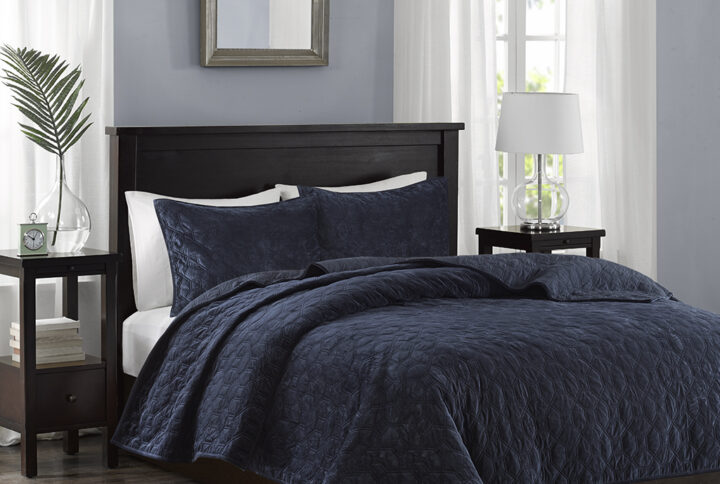 Harper 3 Piece Velvet Quilt Set in Navy From Madison Park