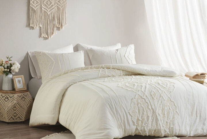 Margot 3 Piece Cotton Comforter Set in Off-White From Madison Park