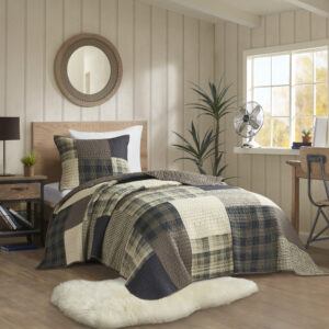 Winter Hills Oversized Cotton Quilt Set in Tan From Woolrich