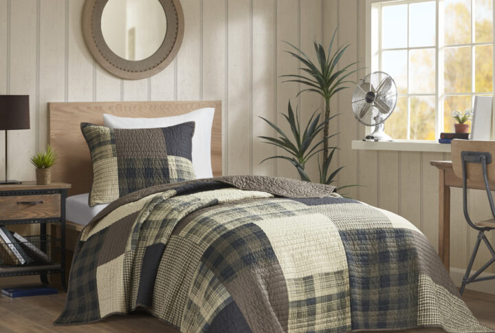 Winter Hills Oversized Cotton Quilt Set in Tan From Woolrich