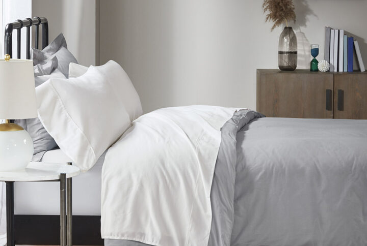 1500 Thread Count Cotton Blend 4 PC Sheet Set in White From Madison Park