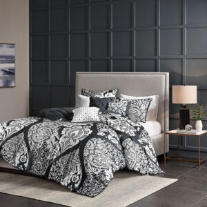 Vienna 6 Piece Printed Duvet Cover Set in Black From Madison Park