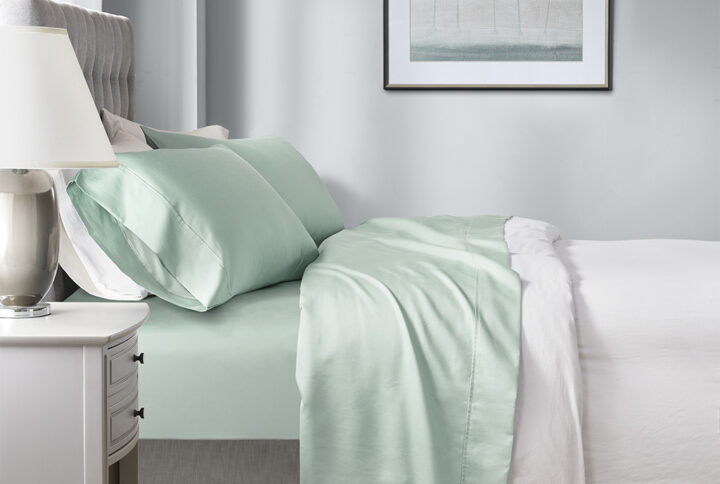 1000 Thread Count HeiQ Smart Temperature Cotton Blend 4 PC Sheet Set in Seafoam From Beautyrest