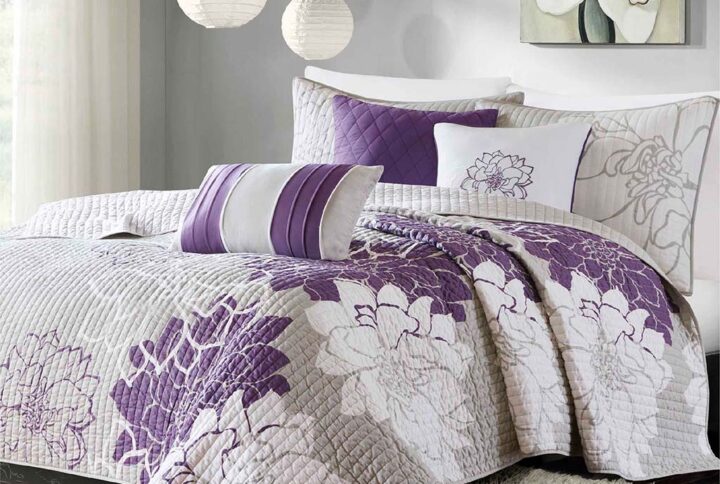 Lola 6 Piece Printed Cotton Quilt Set with Throw Pillows in Taupe Grey/Purple From Madison Park