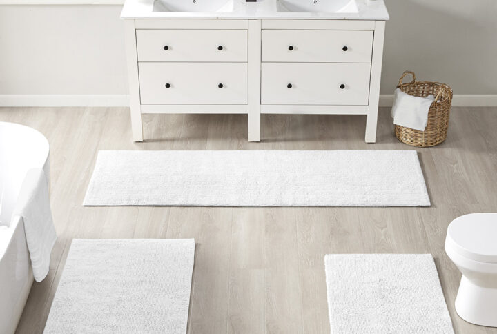 Plume Feather Touch Reversible Bath Rug in White From Beautyrest