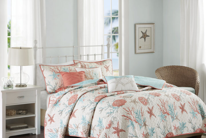 Pebble Beach 6 Piece Cotton Sateen Quilt Set with Throw Pillows in Coral From Madison Park