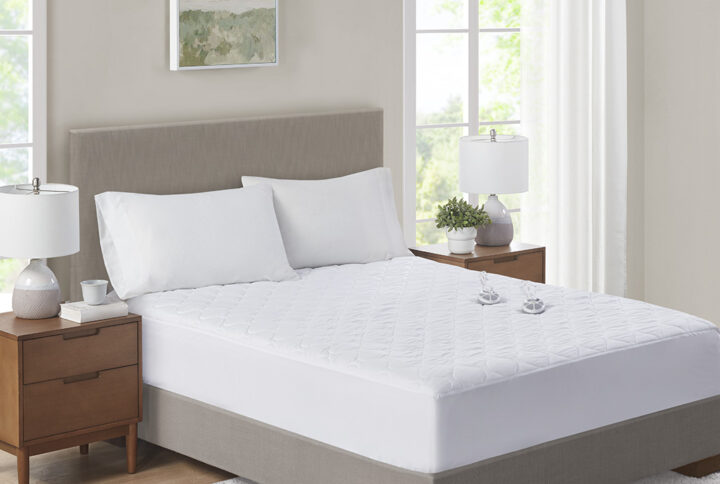 Microfiber Heated Mattress Pad in White From Serta