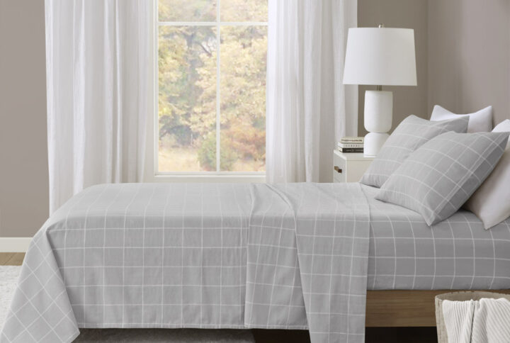 Oversized Flannel 4 Piece Sheet Set in Grey Windowpane From Beautyrest