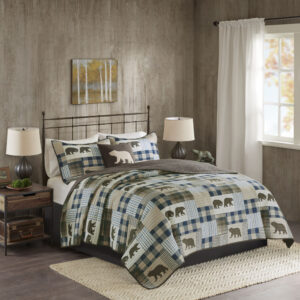 Twin Falls Oversized 4 Piece Quilt Set in Brown/Blue From Woolrich