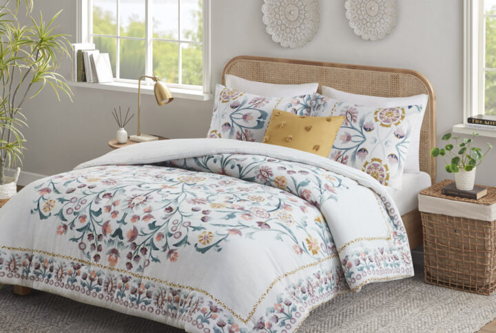 Gemma 4 Piece Floral Comforter Set with Throw Pillow in White/Multi From Madison Park