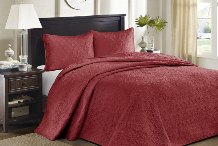 Quebec Reversible Bedspread Set in Red From Madison Park