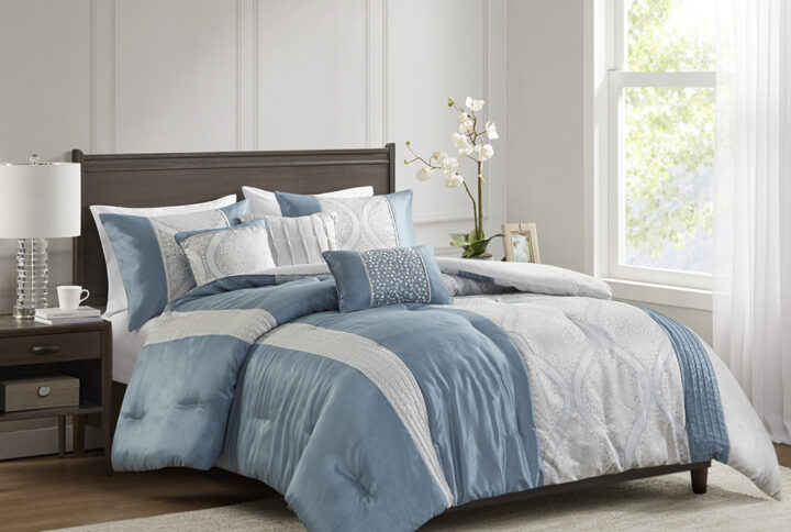 Lori 6 Piece Jacquard Comforter Set with Throw Pillows in Teal/Silver From Madison Park